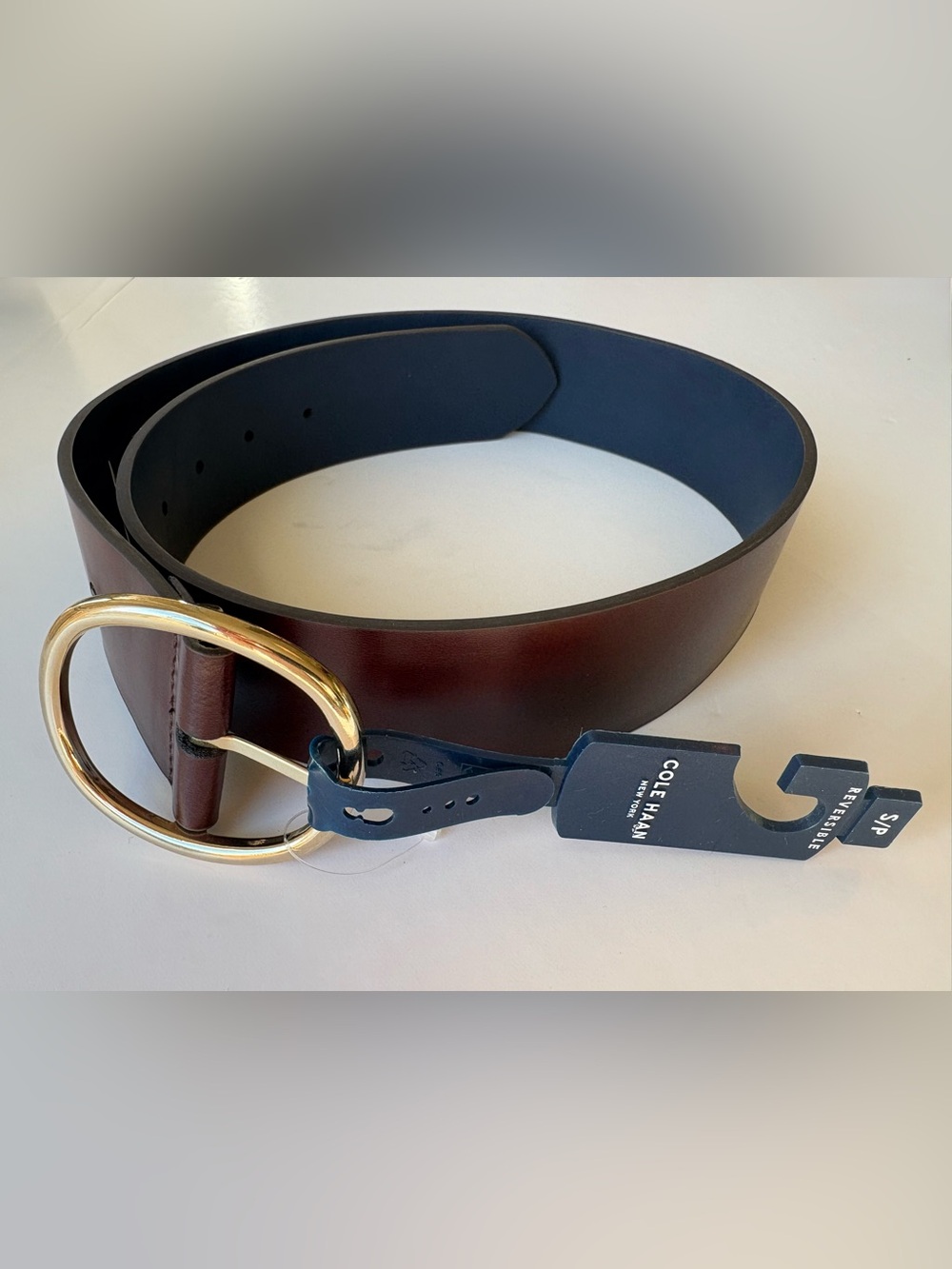 Cole Haan Reversible Leather Belt with Gold Oval Buckle Size Small Brown Navy